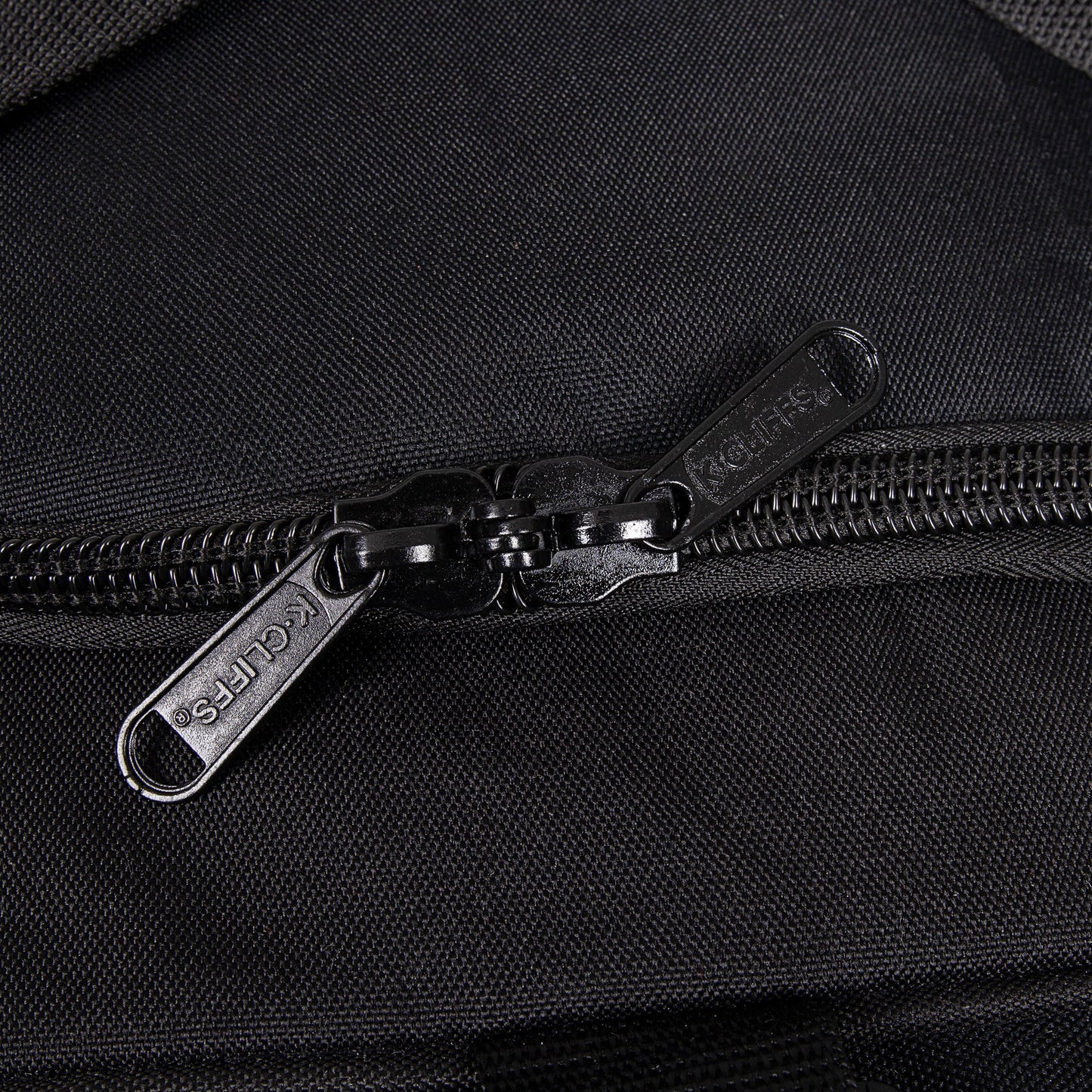 Wholesale Case Lot Tactical Range Duffel Heavy Duty Military Molle Gear Travel Sports Gym Bag Lockable Zippers with US Flag Patch  |||    10/6 PACKS | $35.99/49.99 PER PACK