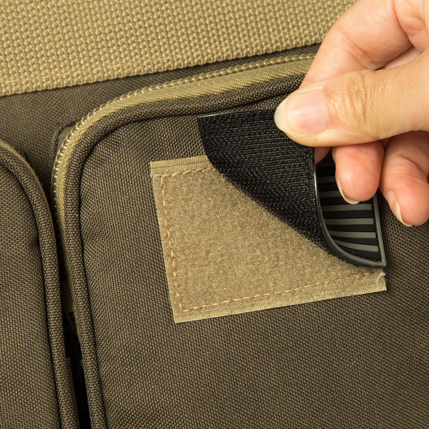 Wholesale Case Lot Tactical Range Duffel Heavy Duty Military Molle Gear Travel Sports Gym Bag Lockable Zippers with US Flag Patch  |||    10/6 PACKS | $35.99/49.99 PER PACK